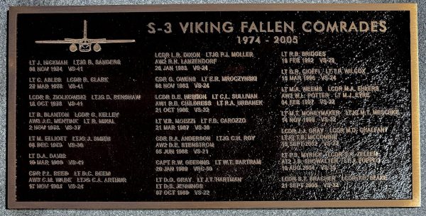 S-3 VIKING FALLEN COMRADES WAR MEMORIAL PLAQUE