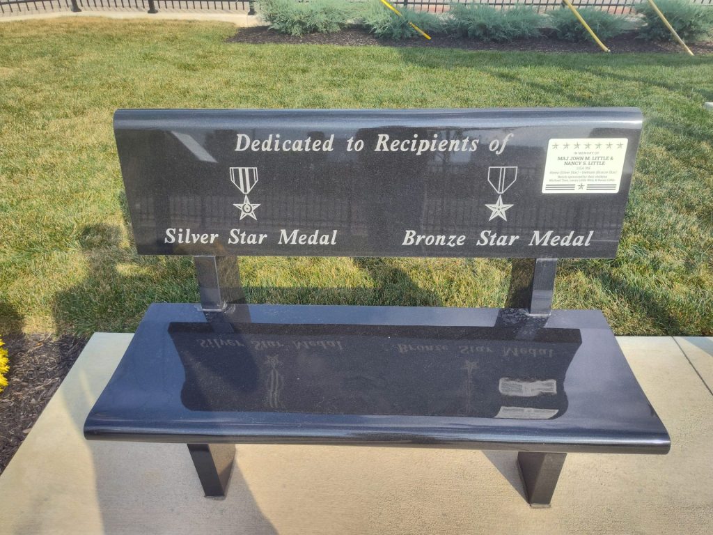 SILVER STAR AND BRONZE STAR MEDAL WAR MEMORIAL BENCH
