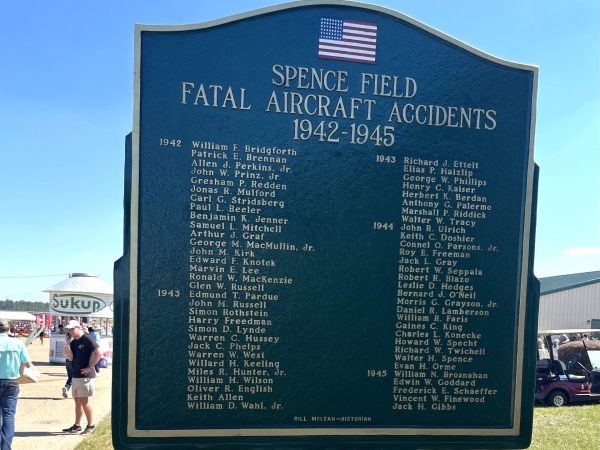 SPENCE FIELD-WORLD WAR II MEMORIAL MARKER BACK