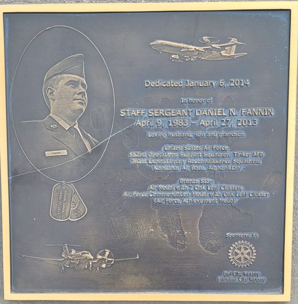 STAFF SERGEANT DANIEL N. FANNIN WAR MEMORIAL PLAQUE