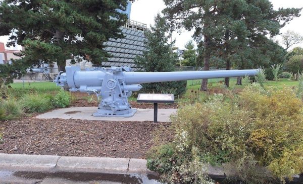 SUBMARINE DECK GUN MEMORIAL