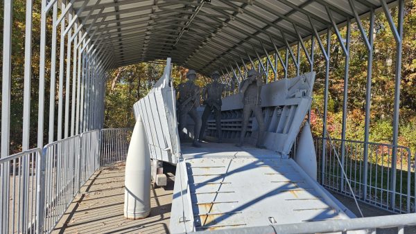 THE HIGGINS BOAT WAR MEMORIAL
