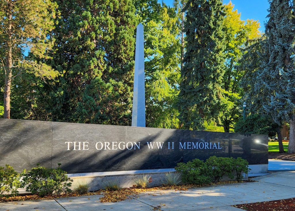 THE OREGON WW II MEMORIAL OBELISK