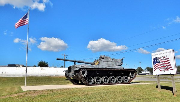 TO HONOR THOSE WHO SERVED MEMORIAL TANK