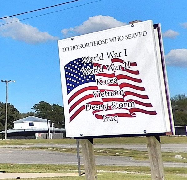 TO HONOR THOSE WHO SERVED MEMORIAL TANK PLAQUE