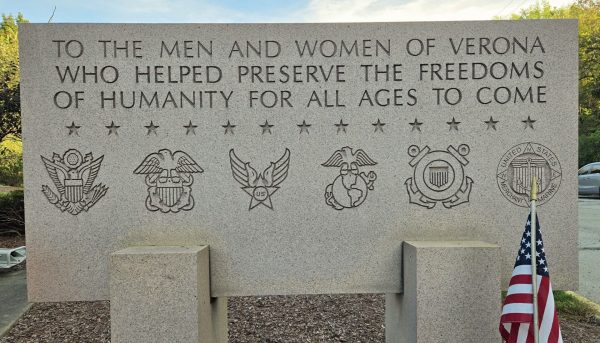 VERONA WAR VETERANS MEMORIAL STONE FRONT