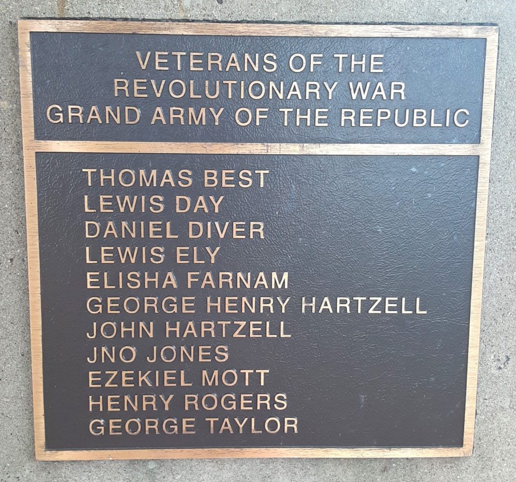VETERANS OF THE REVOLUTIONARY WAR AND GRAND ARMY OF THE REPLUBLIC MEMORIAL PLAQUE