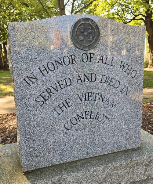 ZELIENOPLE VIETNAM CONFLICT MEMORIAL