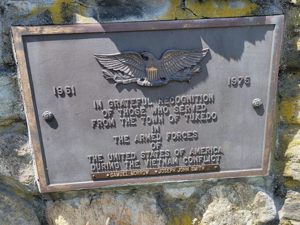 TOWN OF TUXEDO VIETNAM WAR MEMORIAL PLAQUE