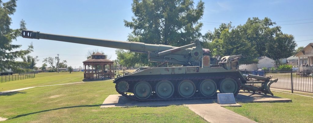 AMERICAN LEGION POST 0227 ALL VETERANS MEMORIAL SELF-PROPELLED ARTILLERY