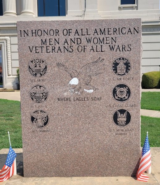 BRYAN COUNTY V.F.W. WAR MEMORIAL FRONT