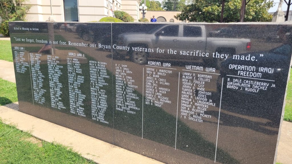 BRYAN COUNTY VETERANS WAR MEMORIAL