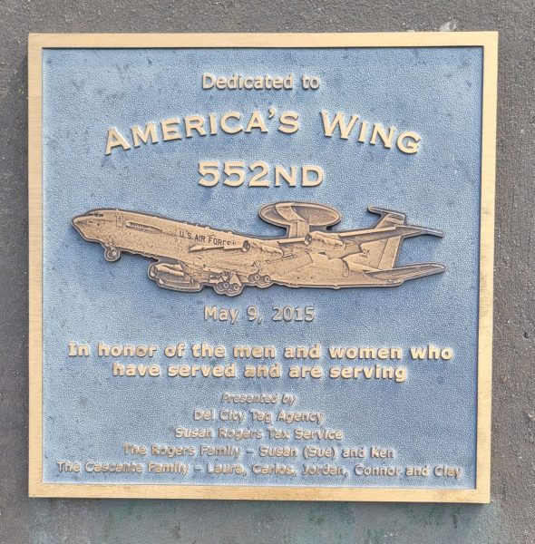 DEDICATED TO AMERICA’S WING 552ND WAR MEMORIAL PLAQUE SERVING