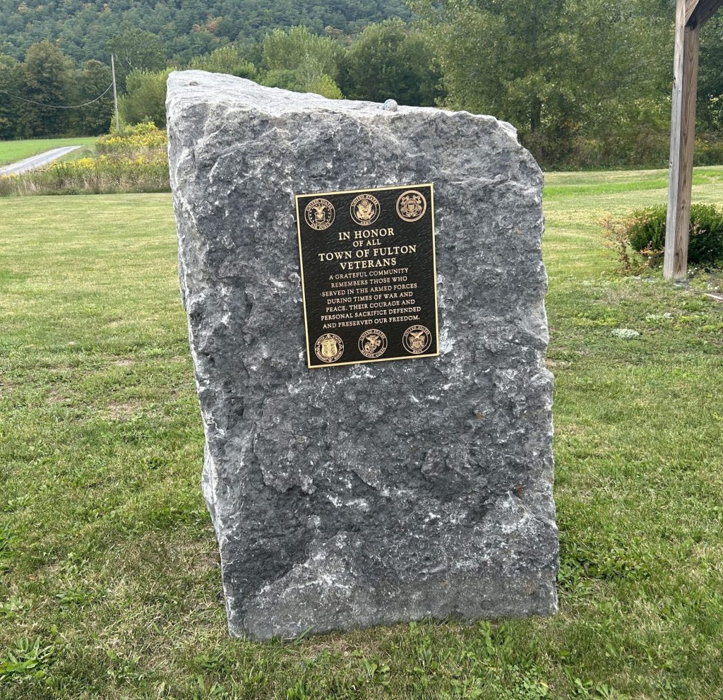 IN HONOR ALL TOWN OF FULTON VETERANS MEMORIAL