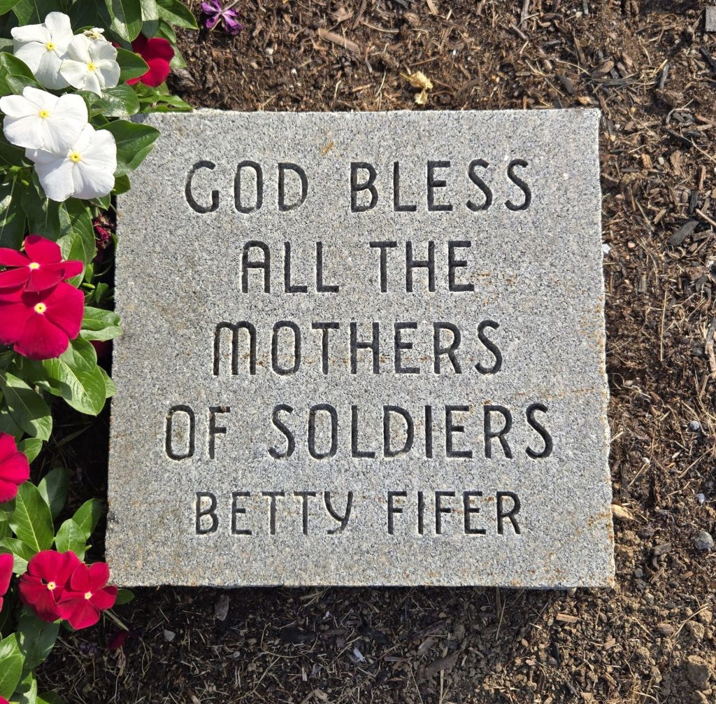 MCCANDLESS TOWNSHIP HONOR ROLL WORLD WAR II MEMORIAL STONE