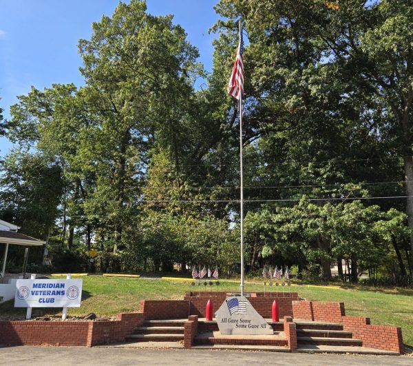 MERIDIAN VETERANS CLUB WAR MEMORIAL