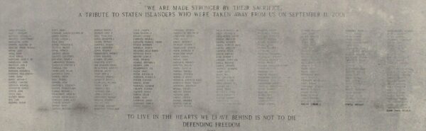 STATEN ISLANDERS SEPTEMBER 11, 2001 MEMORIAL WALL CLOSE-UP