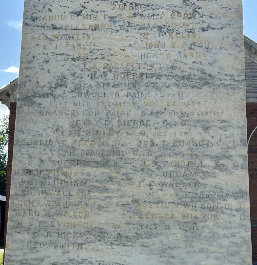 CAVENDISH IN MEMORY OF HER SOLDIERS MEMORIAL STONE A