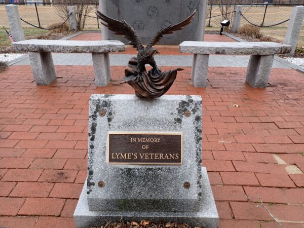 IN MEMORY OF LYME’S VETERANS MEMORIAL PLAQUE