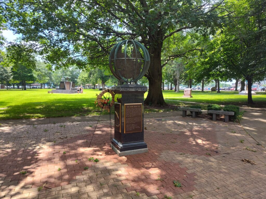 95TH BOMB GROUP (H) WAR MEMORIAL