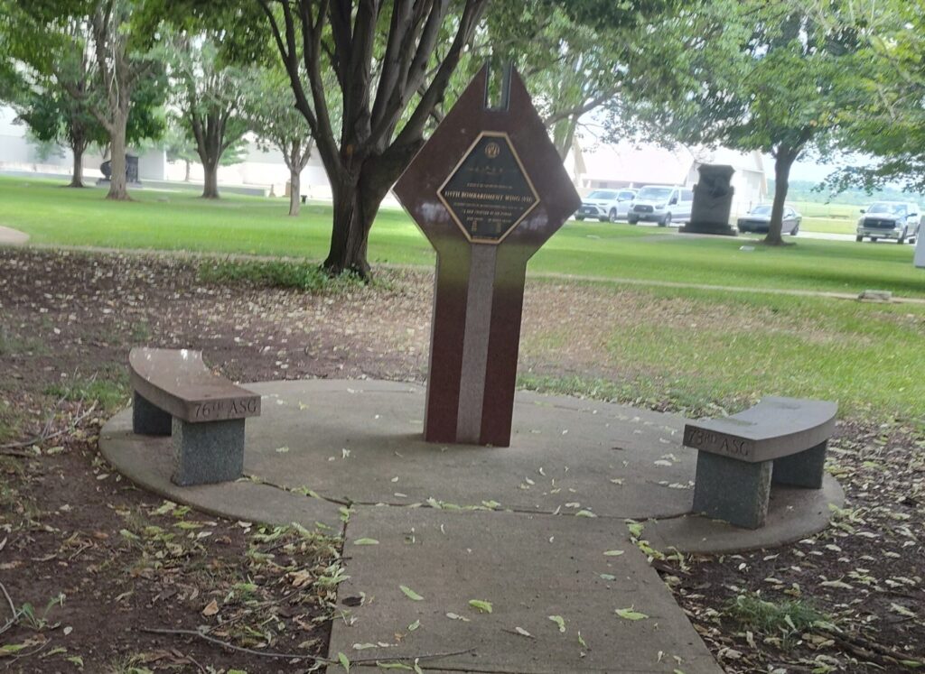 315TH BOMBARDMENT WING (VH) WAR MEMORIAL