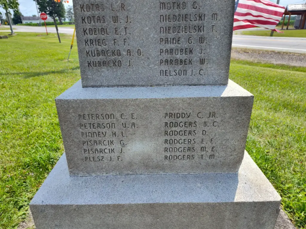 COLEBROOK V.F.W. POST NO. 7424 WORLD WAR II MEMORIAL STONE E