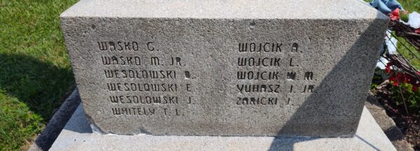 COLEBROOK V.F.W. POST NO. 7424 WORLD WAR II MEMORIAL STONE C