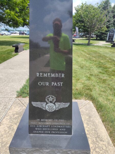 AIRCRAFT LOADMASTER MONUMENT SIDE D