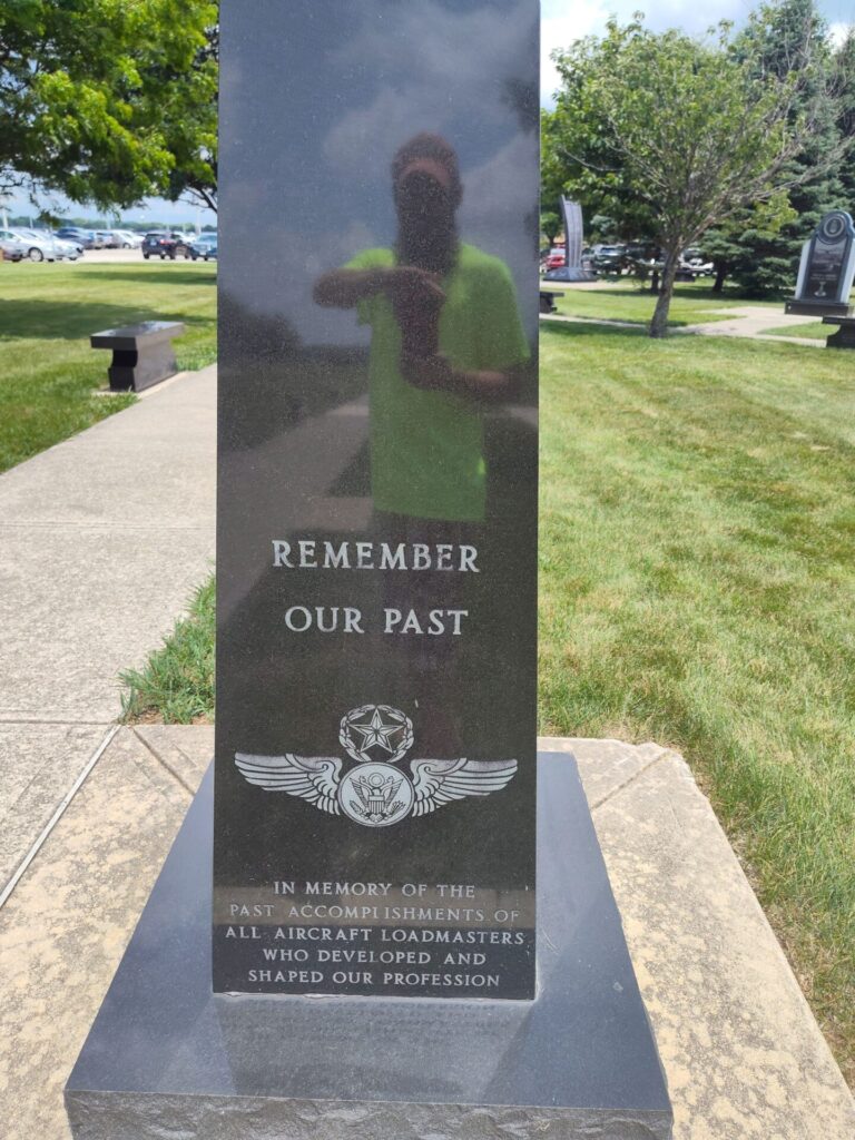 AIRCRAFT LOADMASTER MONUMENT SIDE D