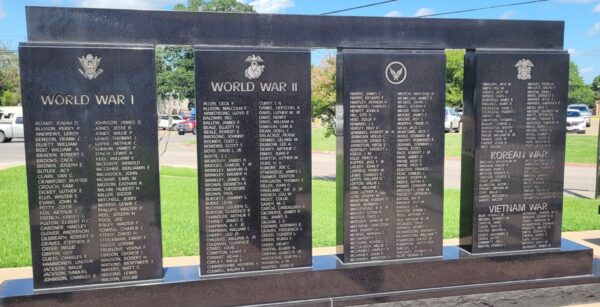 NAVARRO COUNTY WAR VETERANS MEMORIAL BACK PANELS
