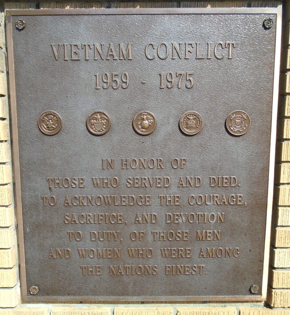 MILESBURG WAR VETERANS MEMORIAL PLAQUE G