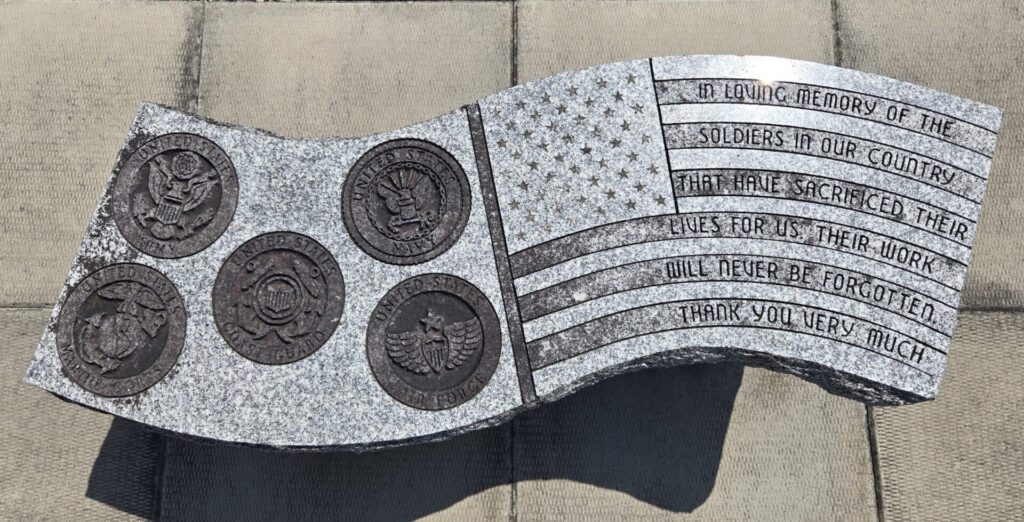 EASTVIEW UNION CEMETERY VETERANS MEMORIAL