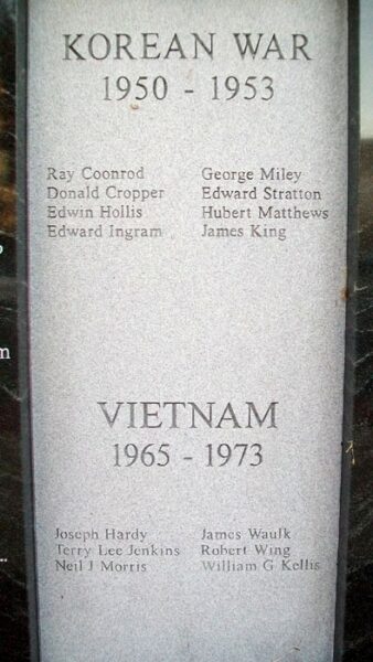 GREENFIELD WAR VETERANS MEMORIAL STONE B
