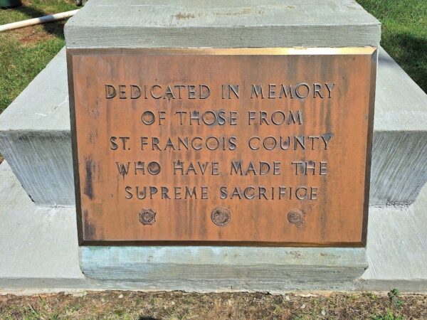 ST. FRANCOIS COUNTY SUPREME SACRIFICE WAR MEMORIAL PLAQUE