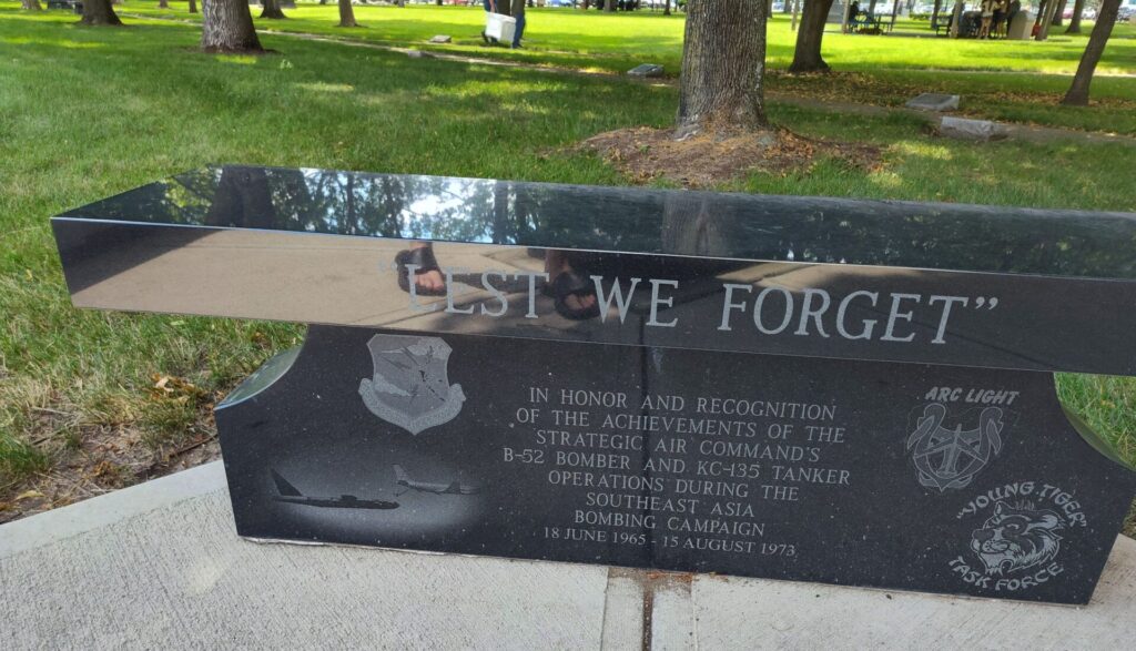 B-52 STRATOFORTRESS WAR MEMORIAL BENCH B