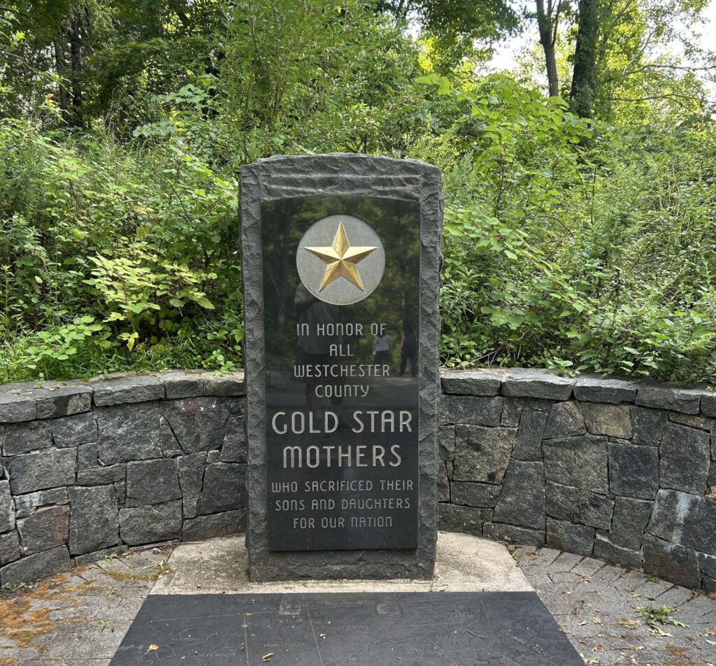 KATONAH GOLD STAR MOTHERS WAR MEMORIAL