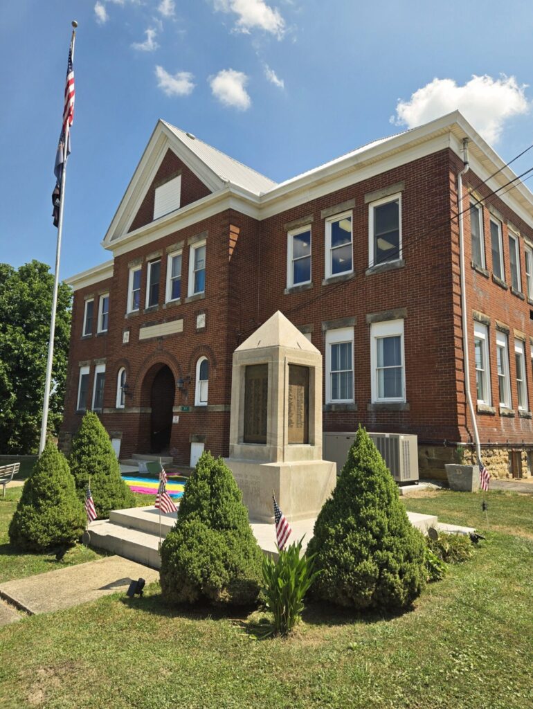 DELMONT WAR VETERANS MEMORIAL