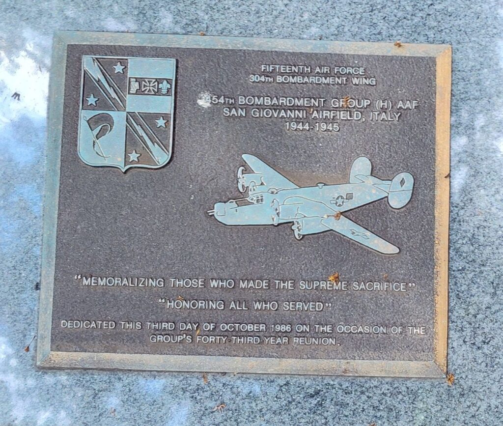 454TH BOMBARDMENT GROUP (H) AAF WAR MEMORIAL PLAQUE