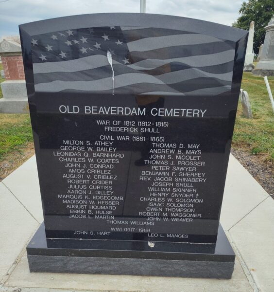 OLD BEAVERDAM CEMETERY VETERANS MEMORIAL FRONT