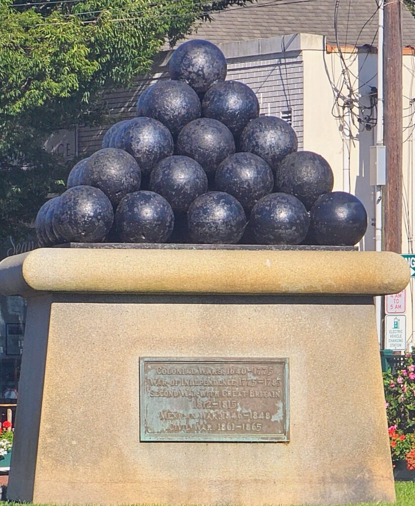 SOUTHAMPTON SOLDIERS AND SAILORS MEMORIAL