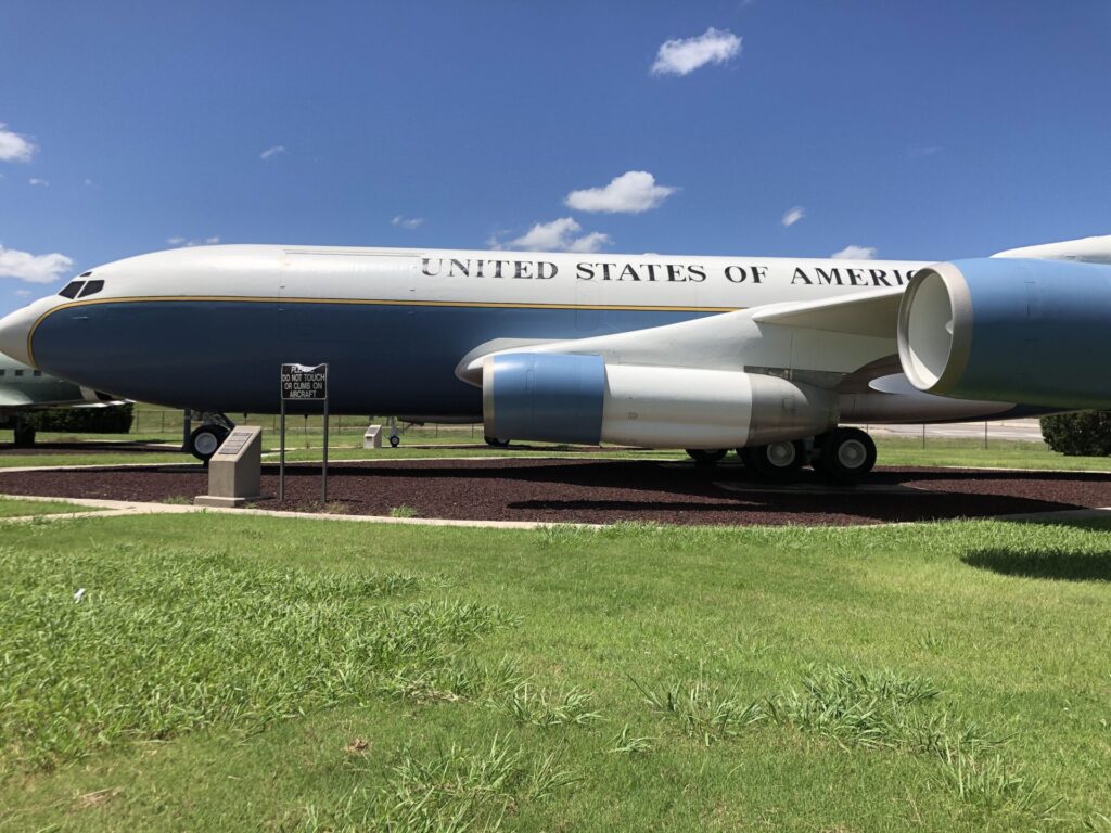 C-135 “STRATOLIFTER” AIRCRAFT MEMORIAL