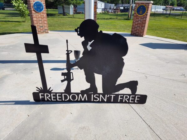 BUCKEYE PARK VETERANS MEMORIAL SILHOUETTE