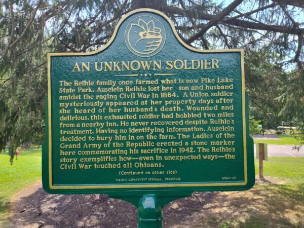 AN UNKNOWN SOLDIER WAR MEMORIAL MARKER FRONT