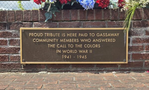 GASSAWAY WAR VETERANS MEMORIAL PLAQUE A