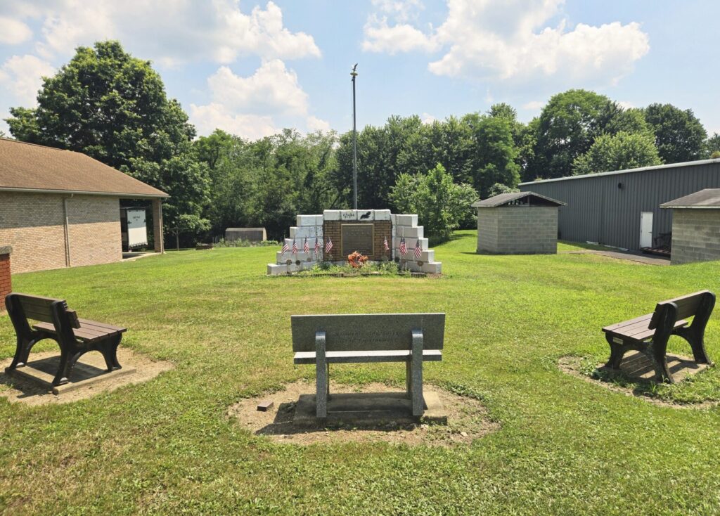 THE BRENIZER COMMUNITY MEMORIAL