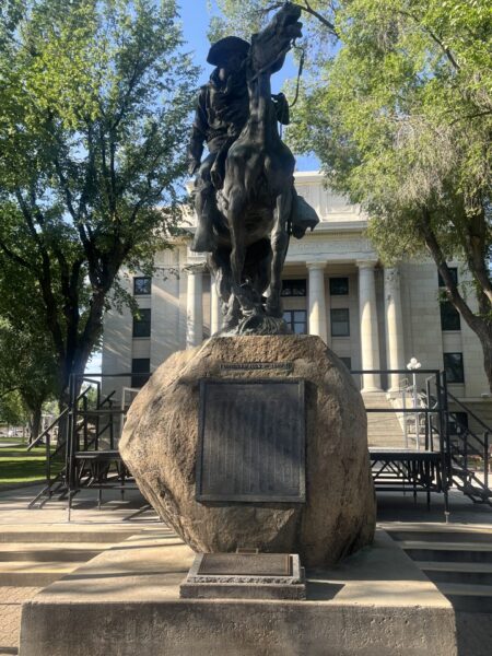 ROUGH RIDER EQUESTRIAN WAR MEMORIAL