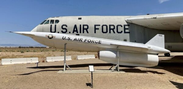 AGM-28 HOUND DOG MISSILE MEMORIAL PALMDALE