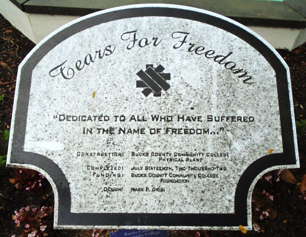 TEARS FOR FREEDOM WAR MEMORIAL FOUNTAIN PLAQUE