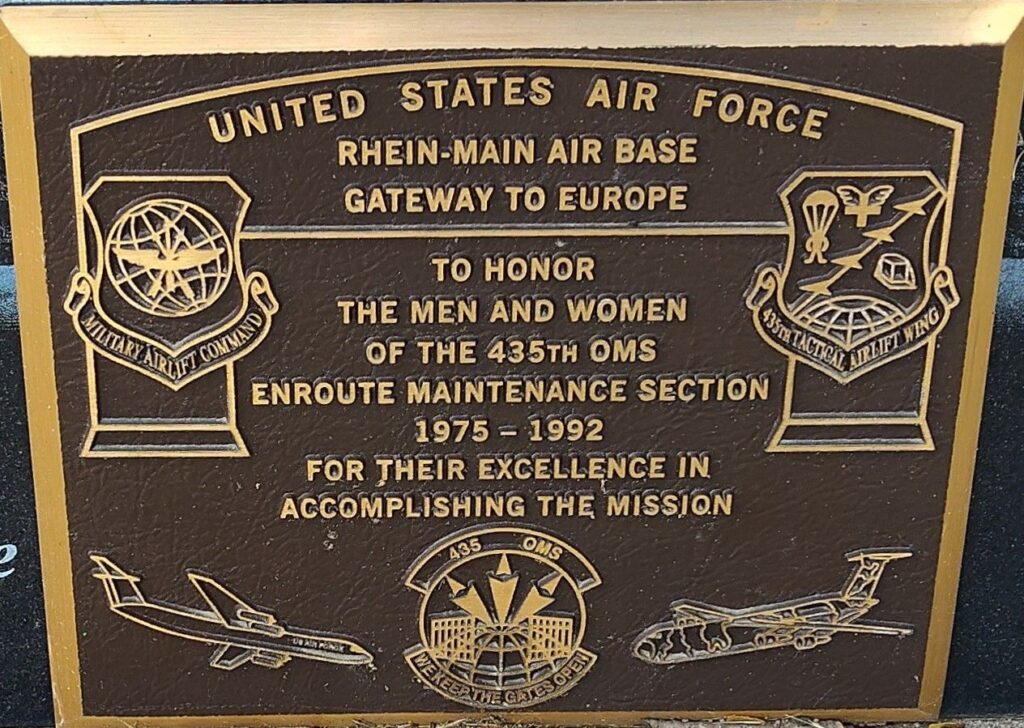 435TH OMS ENROUTE MX SECTION MEMORIAL BENCH PLAQUE