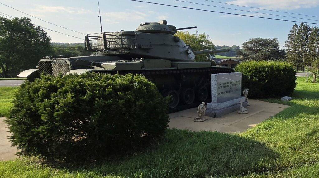 IN TRIBUTE TO ALL THAT HAVE SERVED IN DEFENSE OF THE UNITED STATES OF AMERICA MEMORIAL TANK